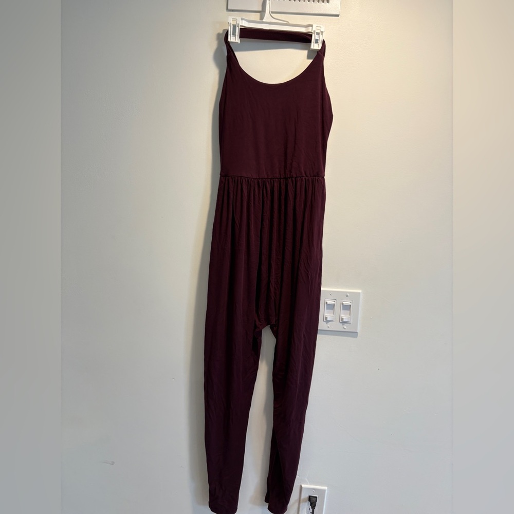 Imbodhi Burgundy Sleeveless Jumpsuit with Scoop Neckline- XL